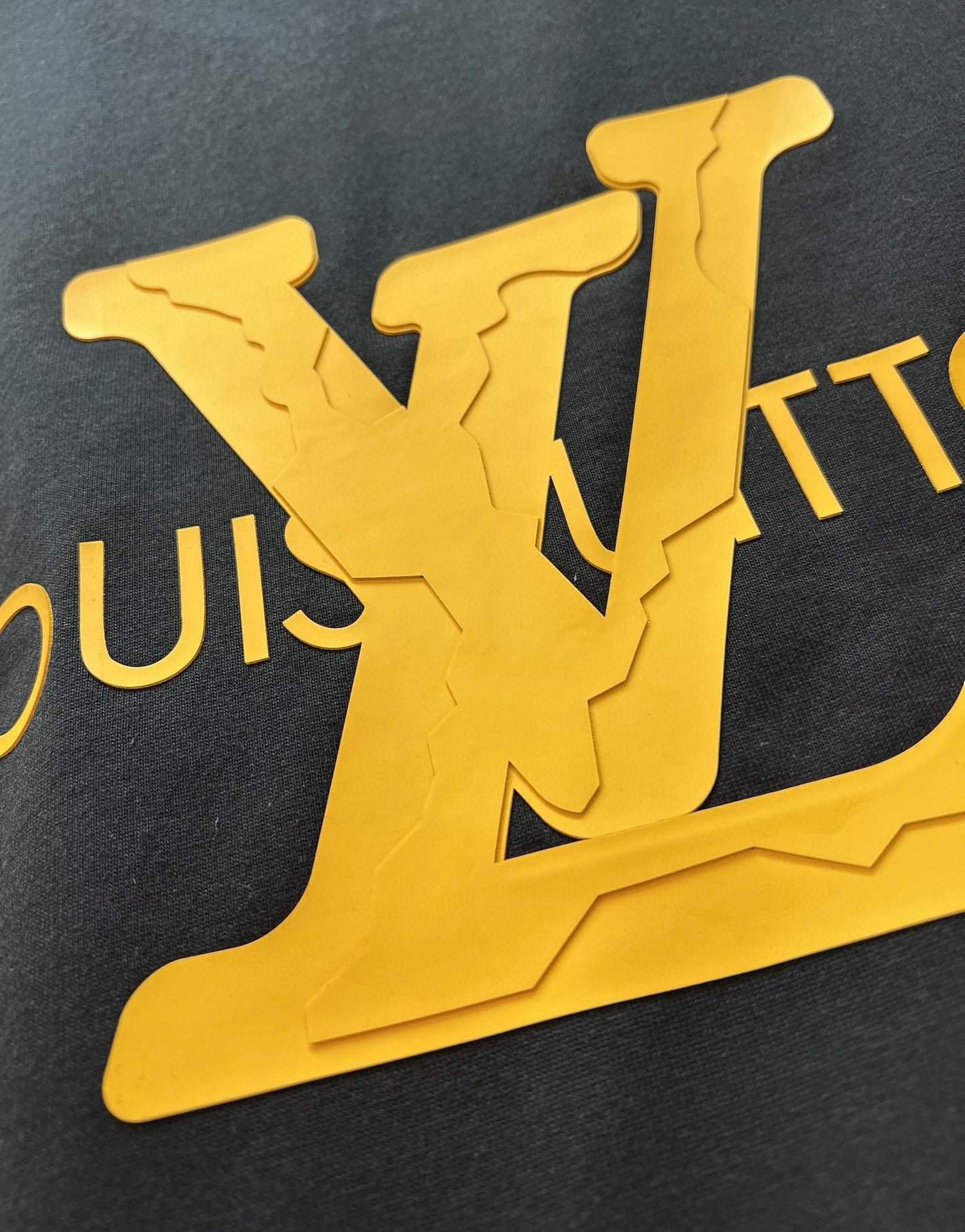 New classic embroidery t-shirt