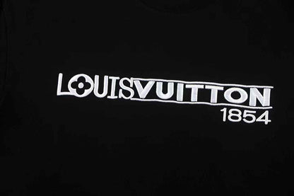 New fashion embroidery t-shirt