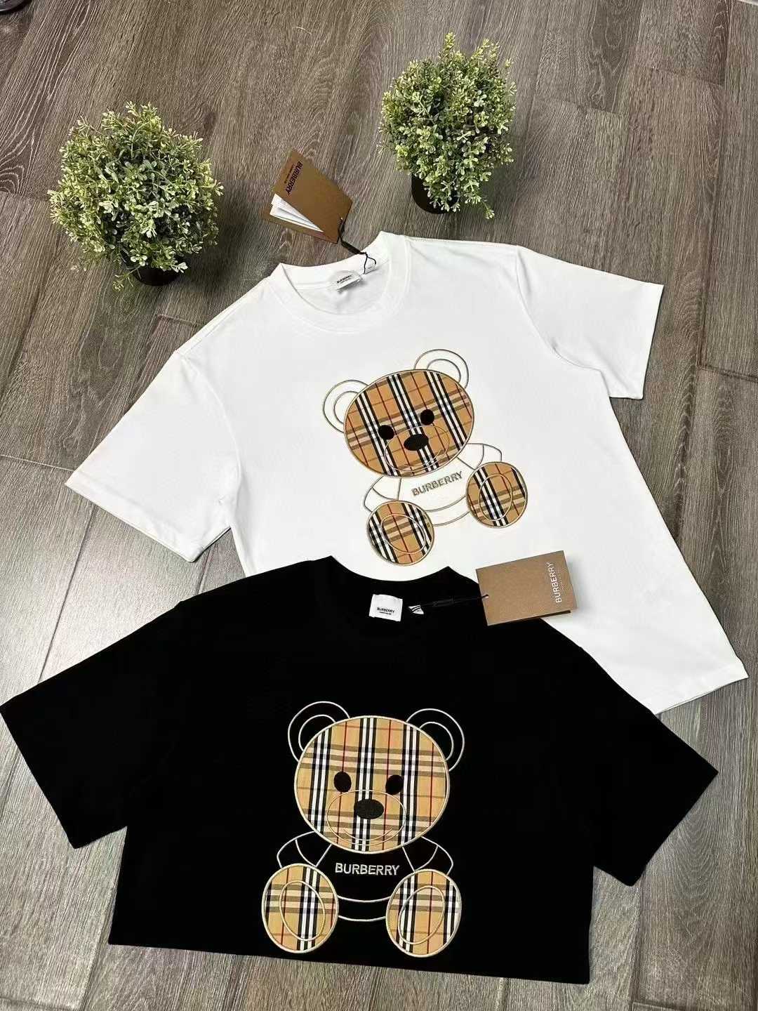 Embroidered bear t-shirt