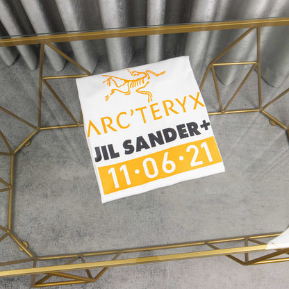 New classic print t-shirt